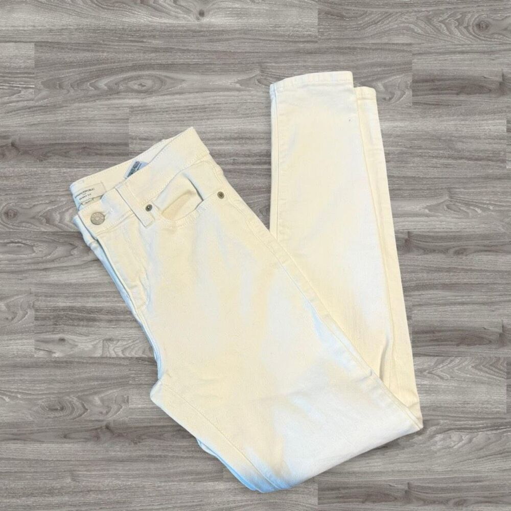 Banana Republic White Stretch Skinny Fit Jeans Jeans 2/26”